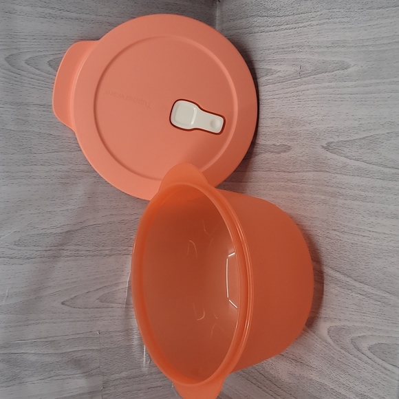 Tupperware Crystalwave Plus 2L  New - Picture 4 of 6